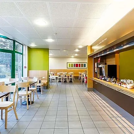 Hotel Orly Aéroport 2*