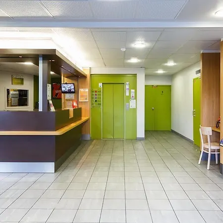 Hotel Orly Aeroport 2 Etoiles 2*